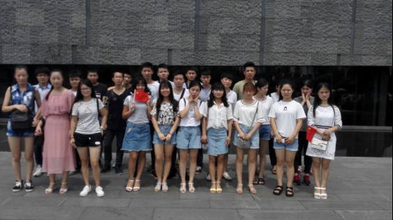 遊玩(wán)5 [原始大(dà)小(xiǎo)].jpg